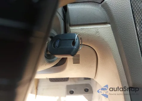 2006 Ford Fusion Se from USA, damaged, VIN 3FAFP07136R233082